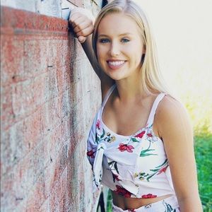 Meet your Posher, Michaela